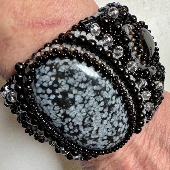 Artisan Vintage Genuine Agate~Obsidian Black Onyx Jet Bead cuff~Leather lined